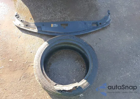 2018 Cadillac Ct6 Luxury z USA, uszkodzony, nr VIN 1G6KD5RS4JU148518